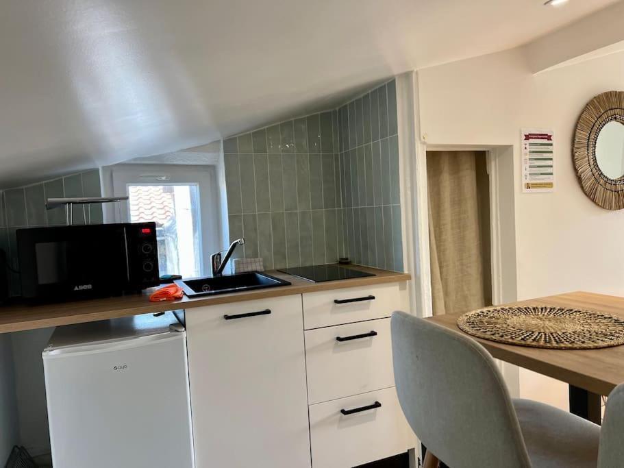 Апартаменты F2 *La Treille* Centre Historique Clermont Fd 3P Экстерьер фото